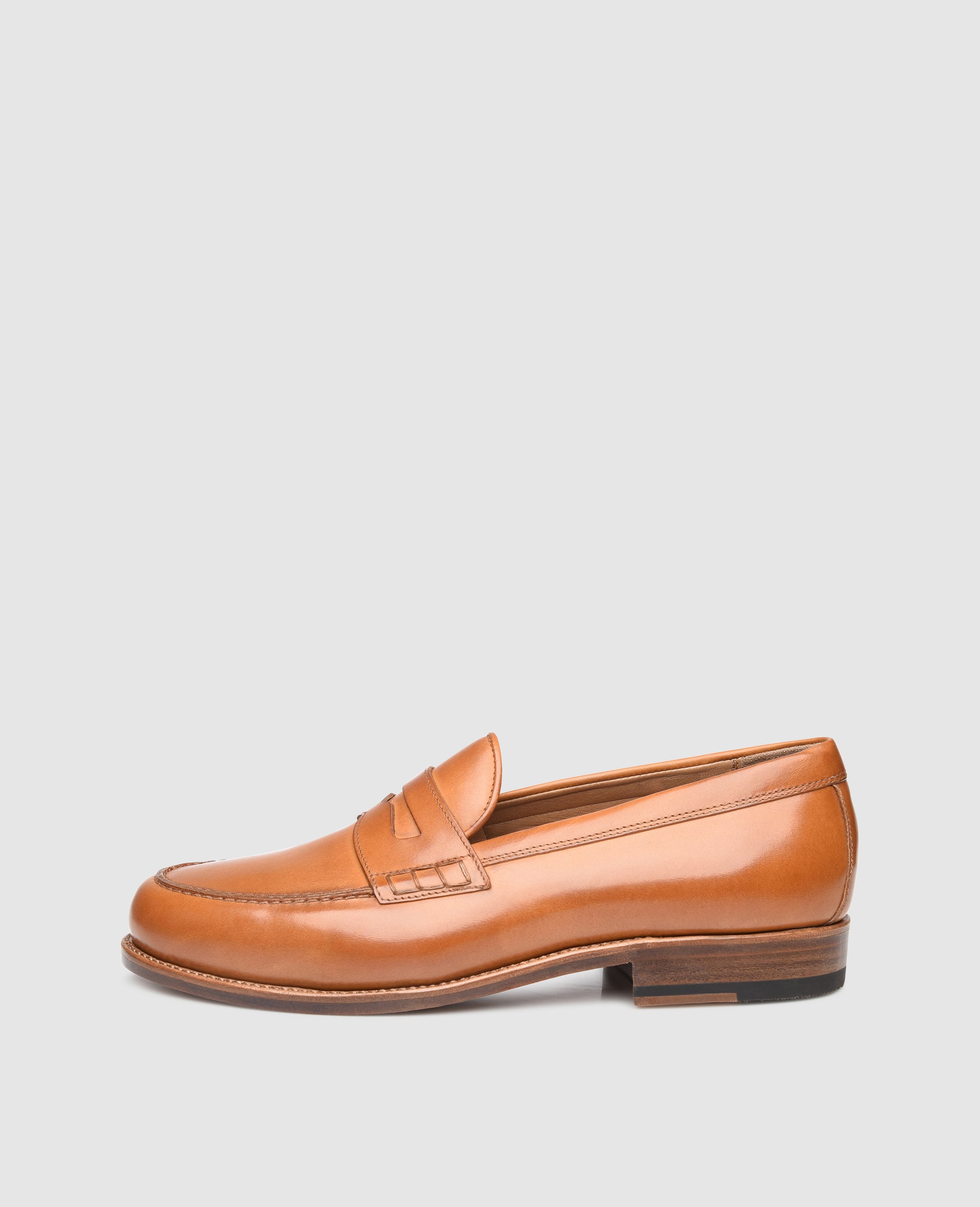 Handcrafted penny loafer made of antique calf leather  display picture 3