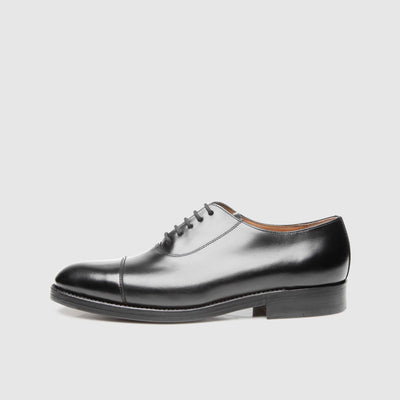 Leather shoes for men