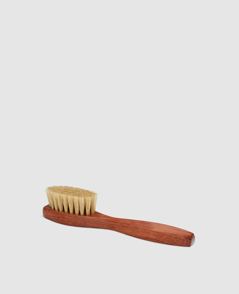 Applicator Brush with Wild Boar Bristles - White