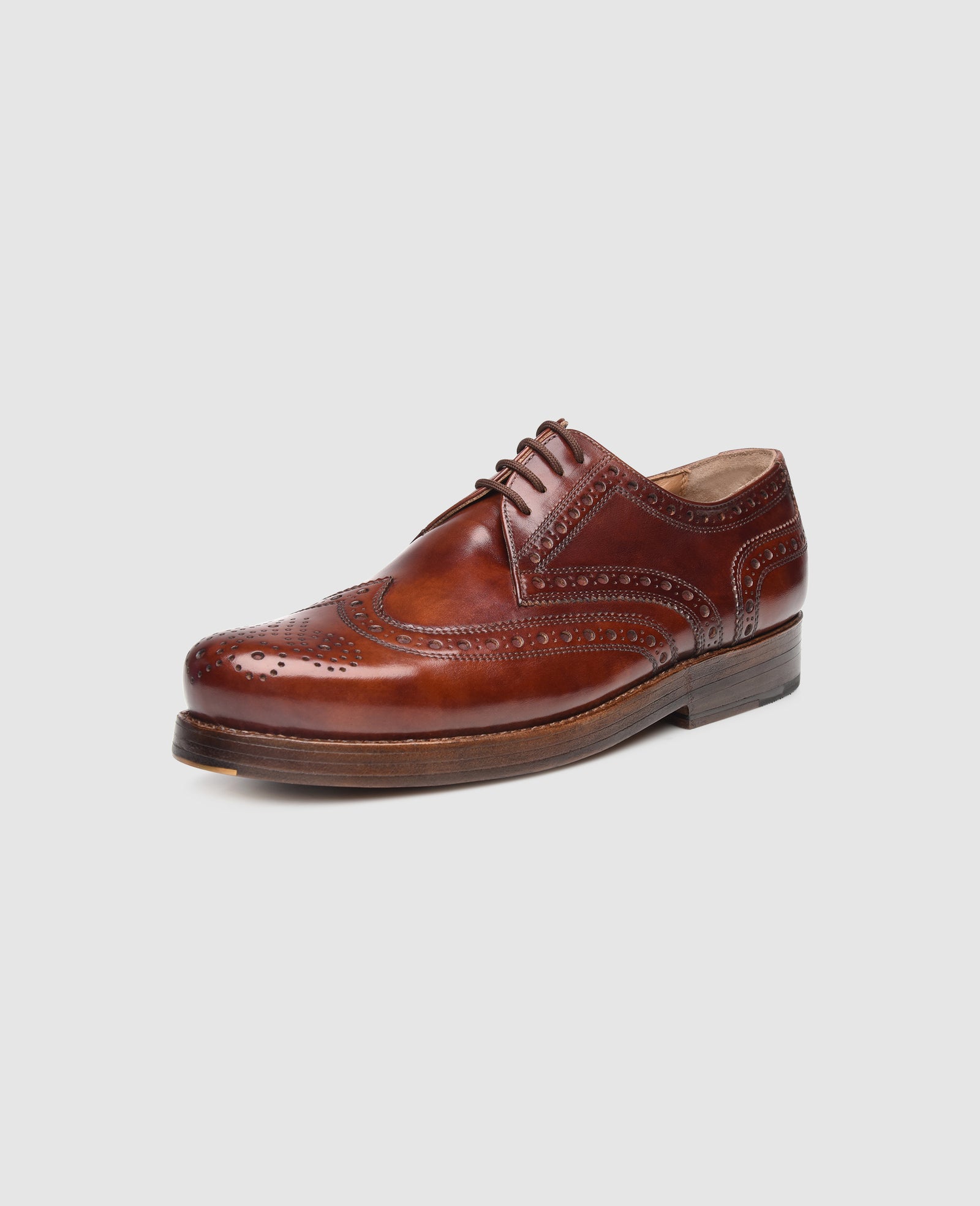 Base turner brogue deals