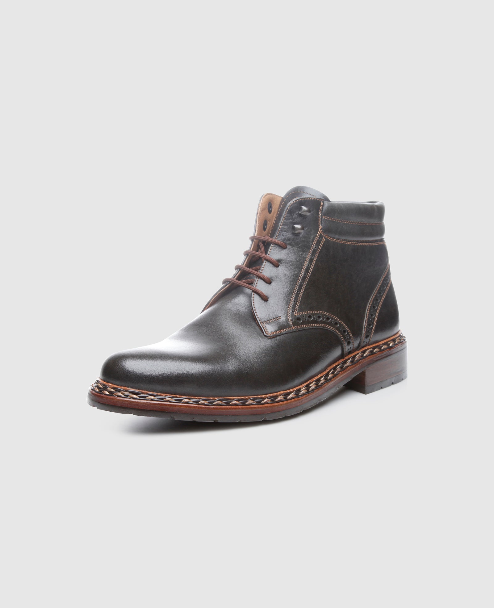 Double-stitched men's boot with Budapest braid frame – Heinrich