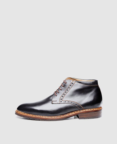 Handcrafted men's boot from the house of Heinrich Dinkelacker