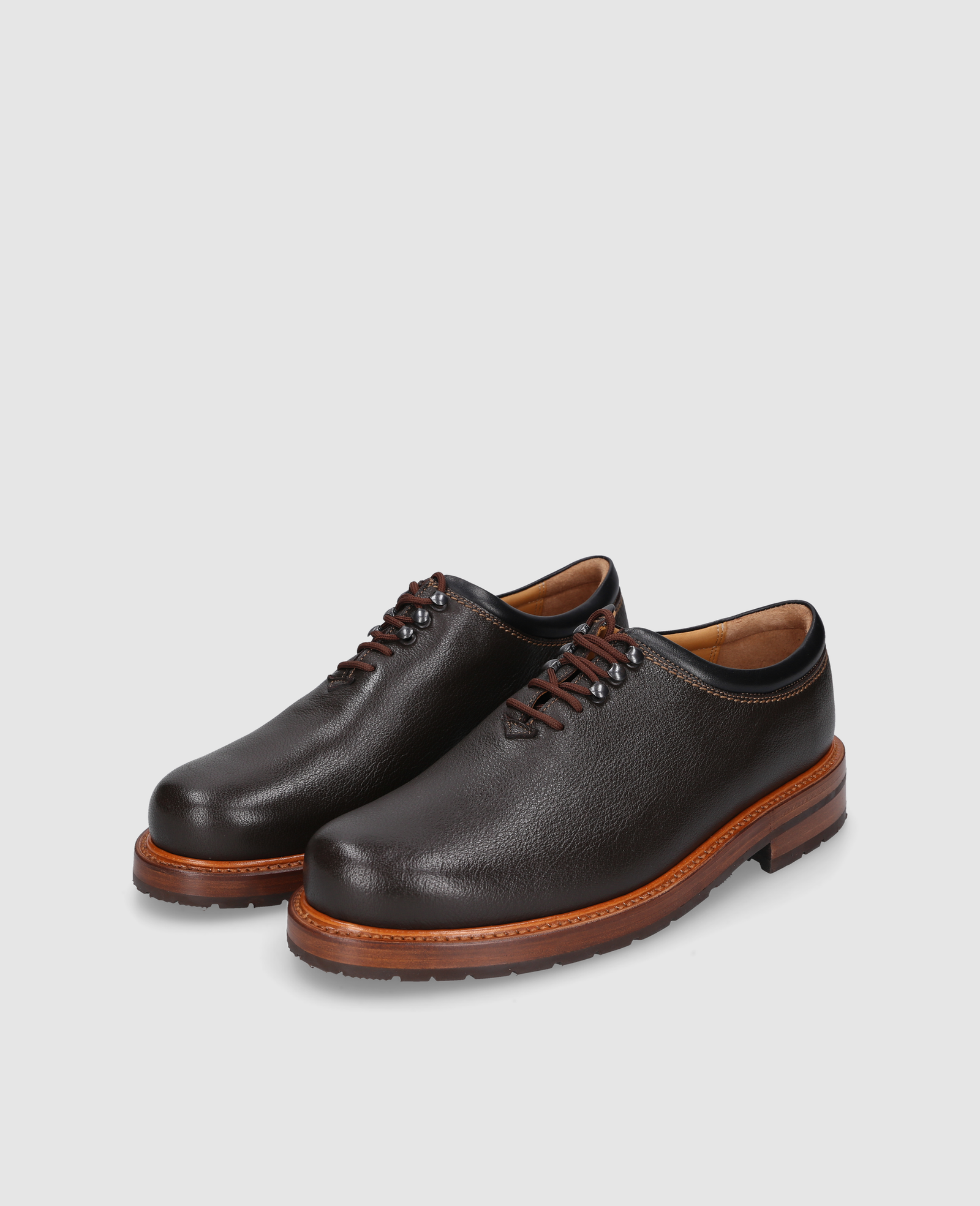 Noble men's Haferl shoe in black-brown – Heinrich Dinkelacker Noble men's Haferl shoe in black-brown – Heinrich Dinkelacker