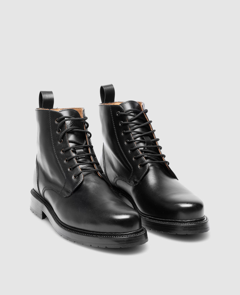 Buda Plain BC - Black – Heinrich Dinkelacker