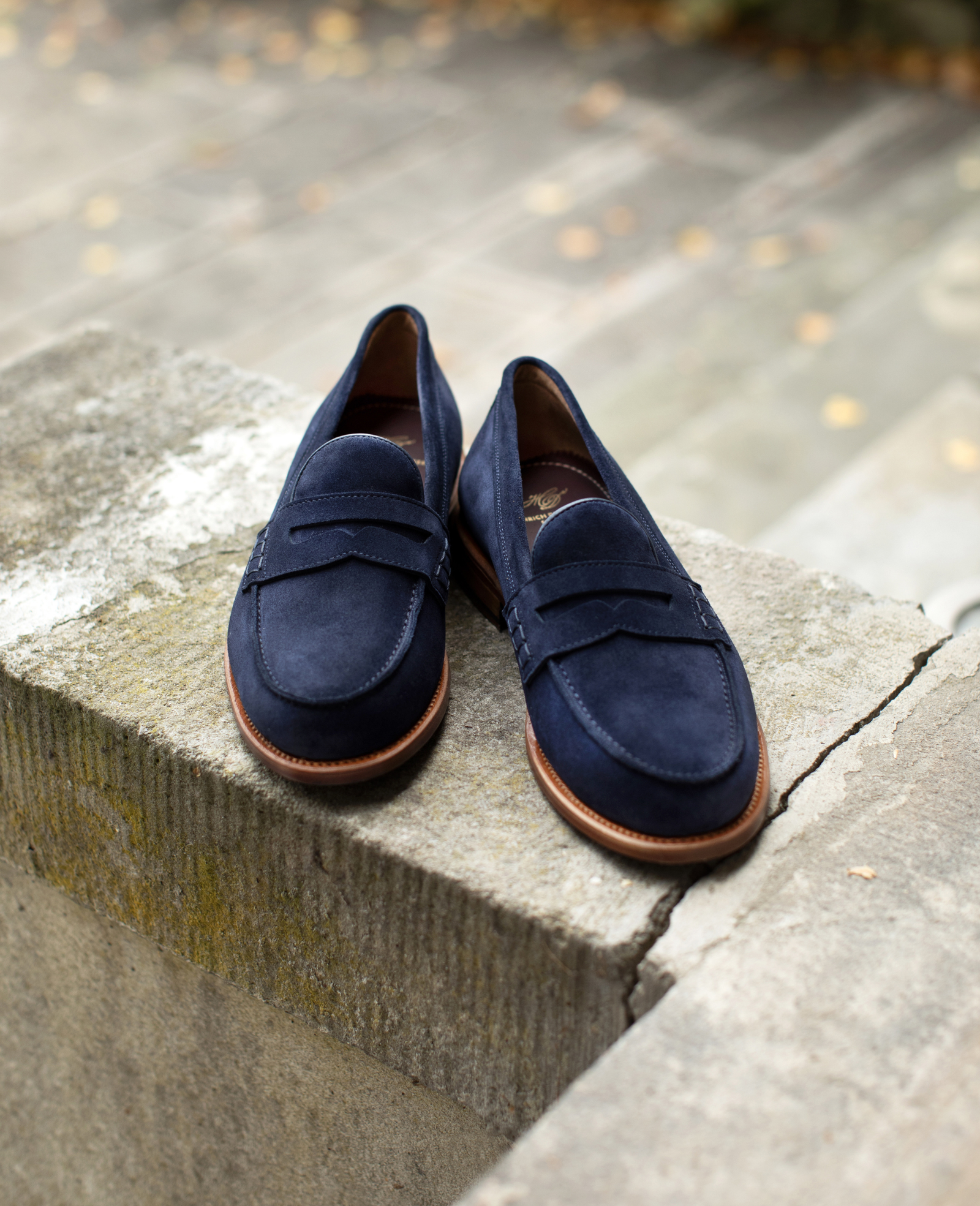Der Wien Plain V in Navy für Herren – Heinrich Dinkelacker
