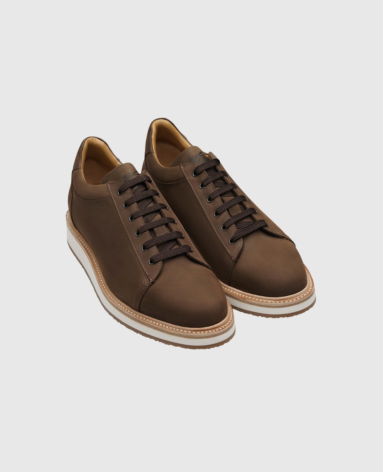 Men's suede sneakers with hand-stitched frames | Heinrich Dinkelacker