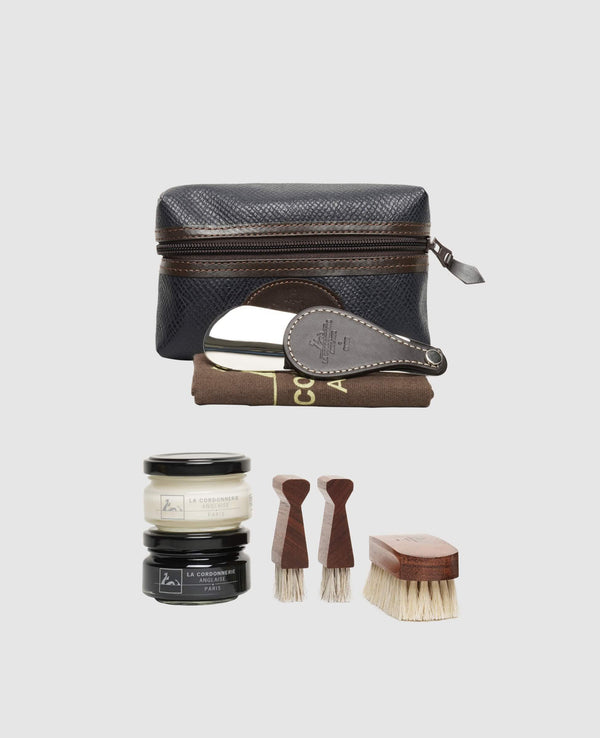 Premium shoe care set for on the go
