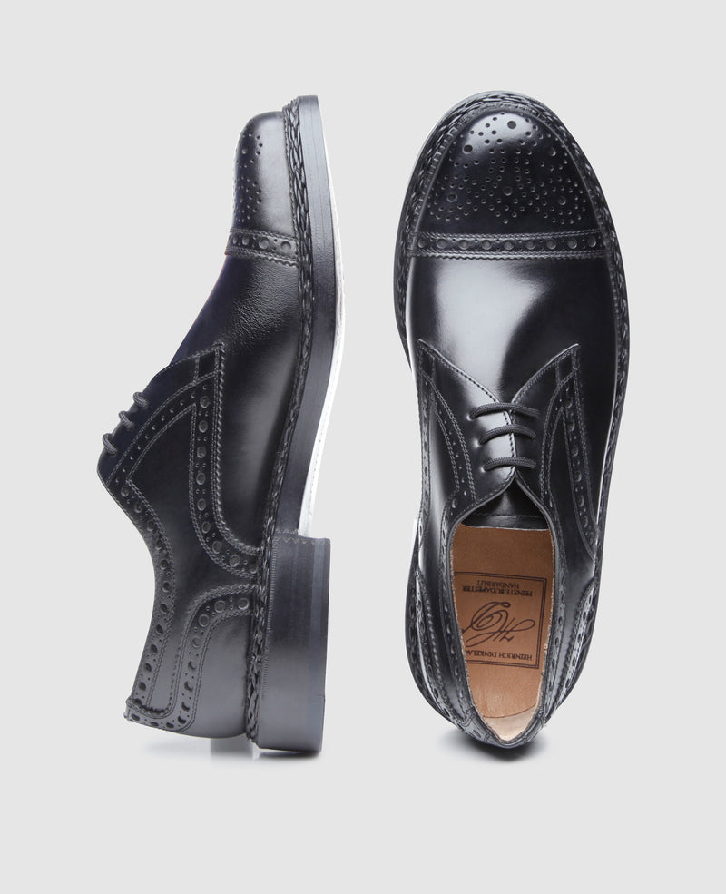 foot the coacher 'I Walk.' Black